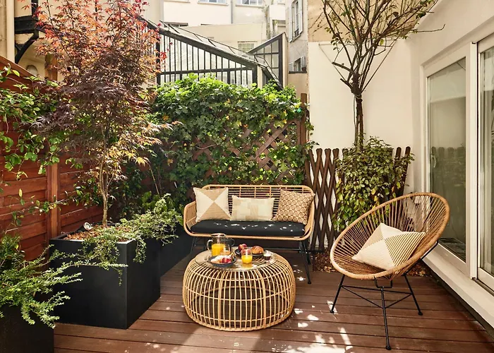 Stylish 2Br & 2Ba With Private Terrace